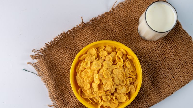 image of a glass of milk and cereal