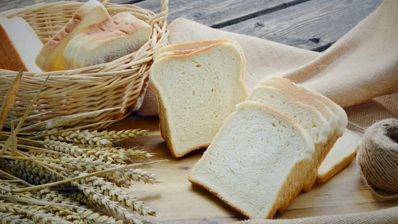 image of white bread slices