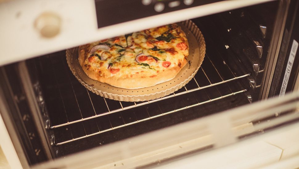 How To Keep Pizza Warm In Oven Cover
