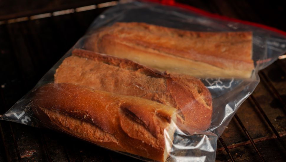 How to thaw frozen bread cover