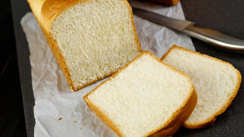slice of white bread loaf